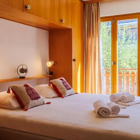 Hortensia 33 By Interhome *